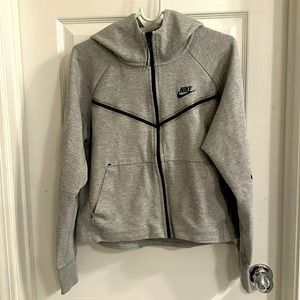 Nike Tech cropped hoodie